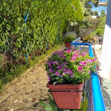 Villa Savoia Mondello Exteriör bild